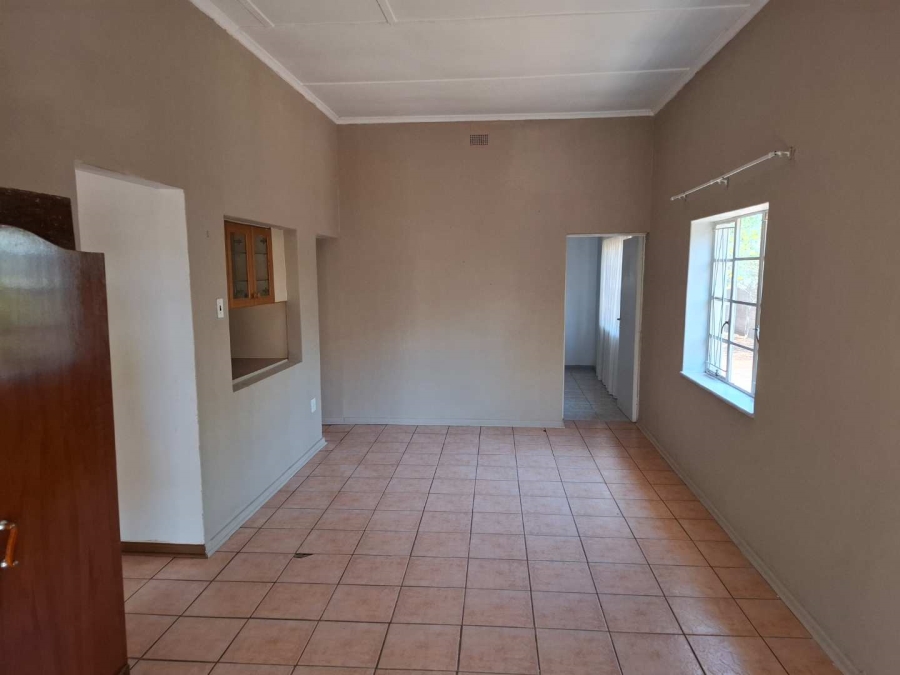 4 Bedroom Property for Sale in Die Rand Northern Cape